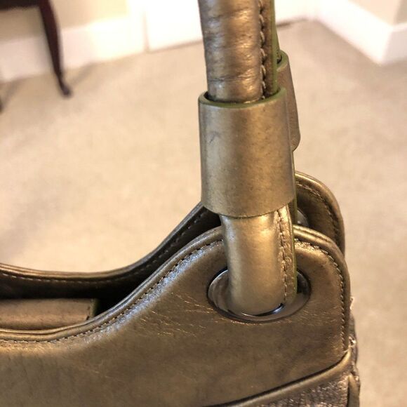 Adrienne Vittadini Hobo Bag - Picture 6 of 9